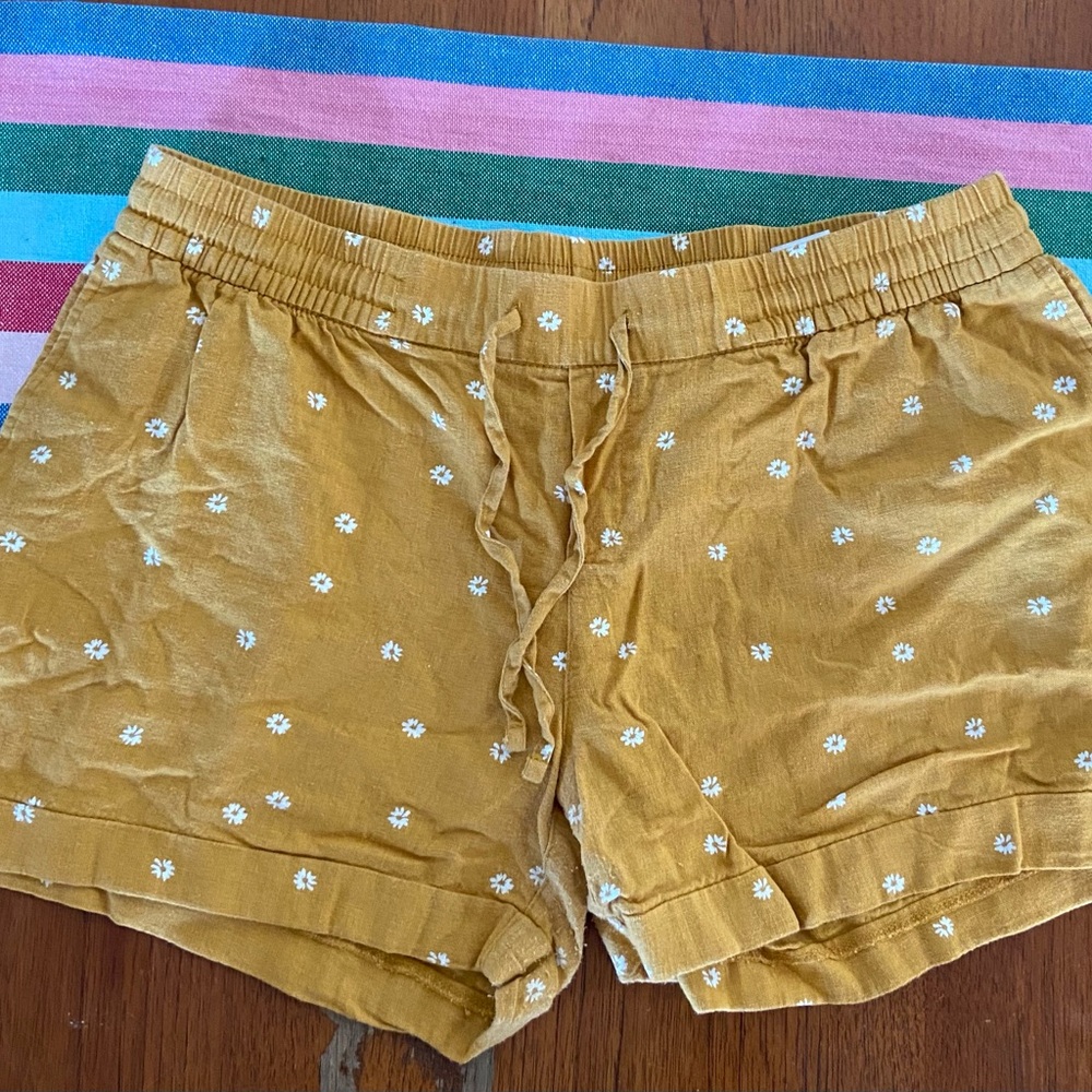 Mustard Yellow linen- blend shorts with white flower detail
